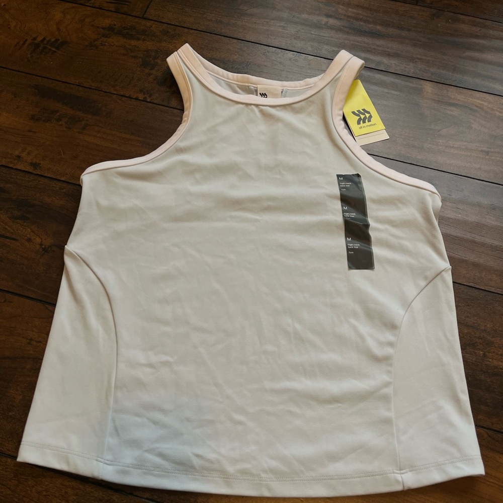 NWT All in Motion tank